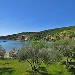 Albona Luna By Interhome Casa vacanze *