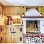 Albona Luna By Interhome