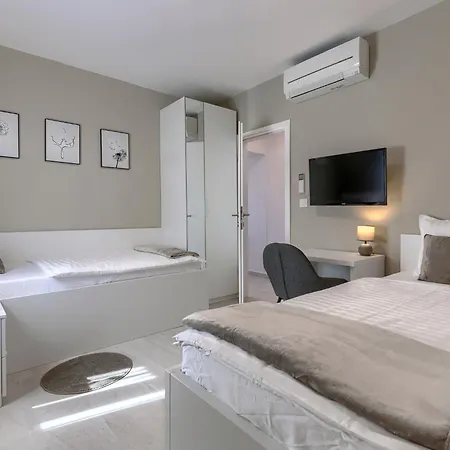 Albona Luna By Interhome *