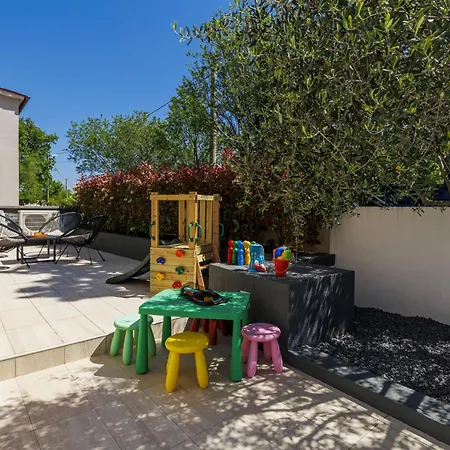Albona Luna By Interhome بيت للعطل