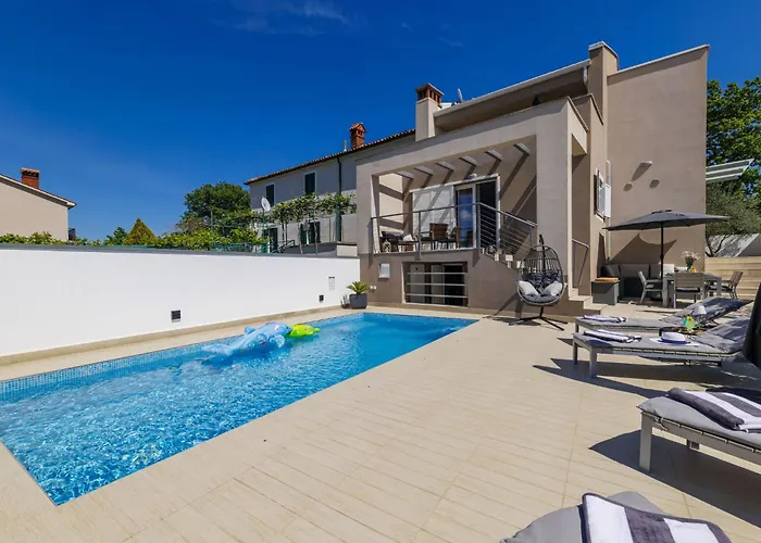Albona Luna By Interhome Сasa de vacaciones
