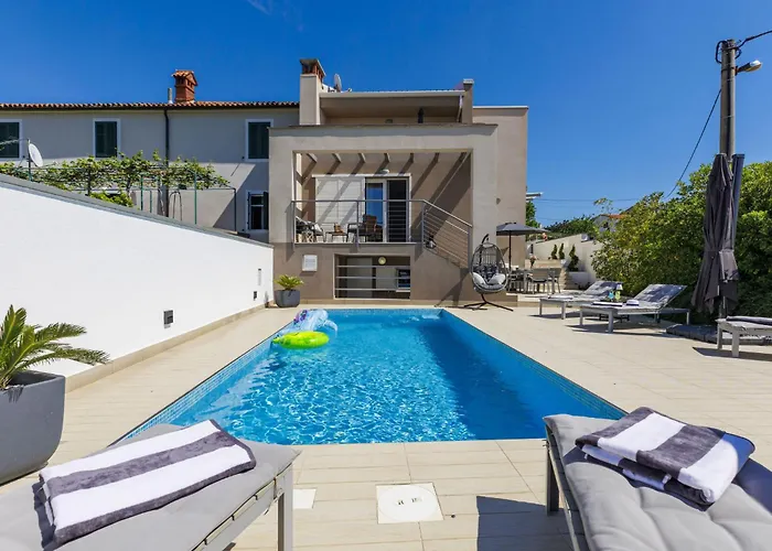 Albona Luna By Interhome *